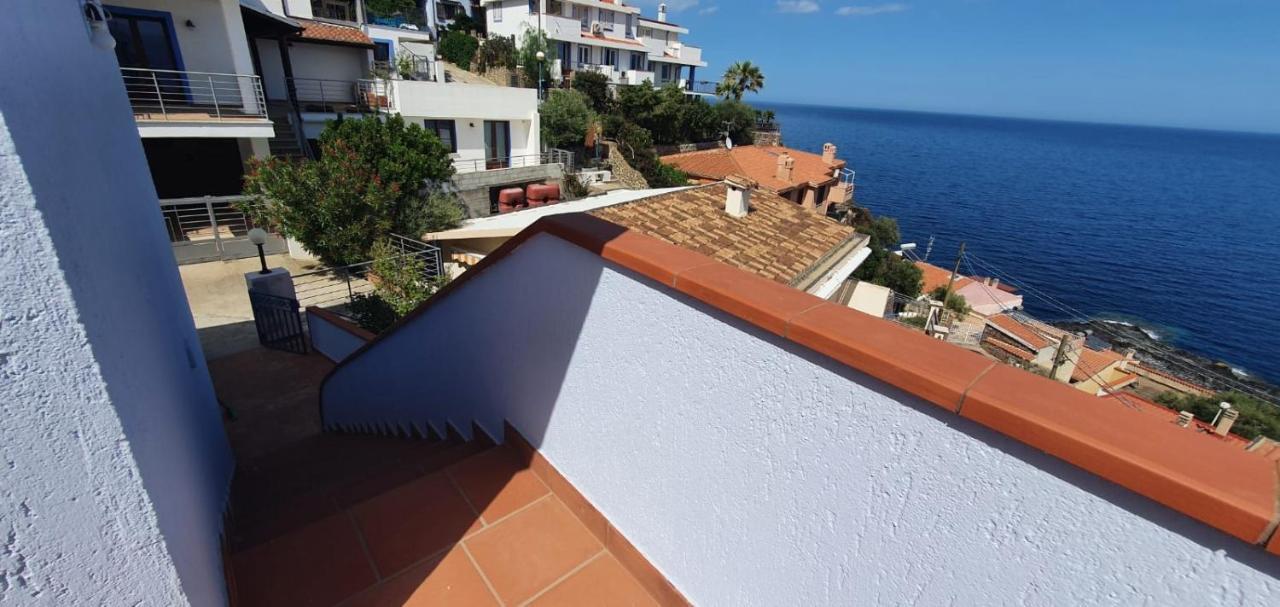 Appartamento Terrazza Vista Mare كالا غونوني المظهر الخارجي الصورة